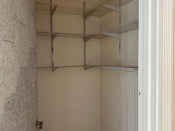 4th image of 11064 Rotherick Dr #100