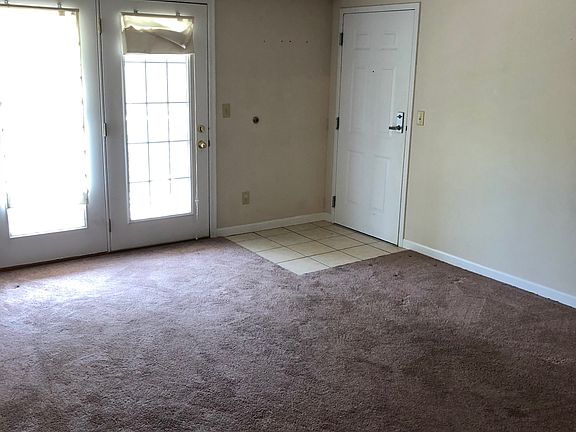 4th image of 5680 Keystone Close Ste 12
