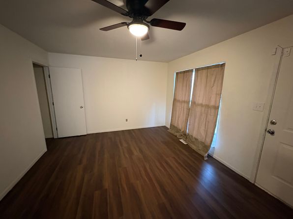 (undisclosed Address)