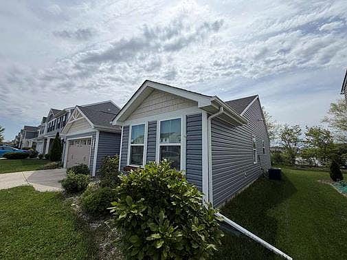 2nd image of 9736 Oak Grove Dr