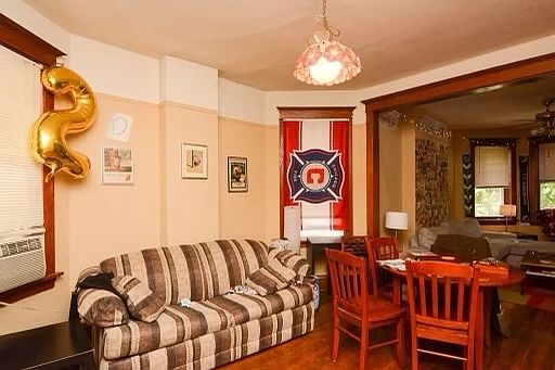 5th image of 3627 N Paulina St #2