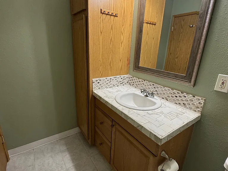 11040 SW Greenburg Rd #101 — Photo 10
