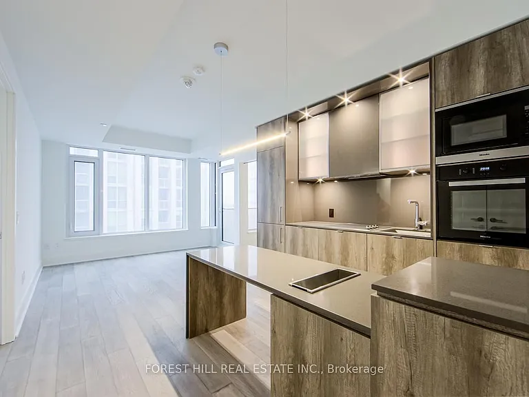 11 Yorkville Ave #2506 — Photo 5