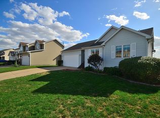 2606 Shady Lane Dr, Norwalk, IA 50211