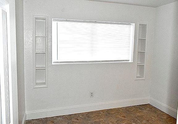 2nd image of 1206 Amador St