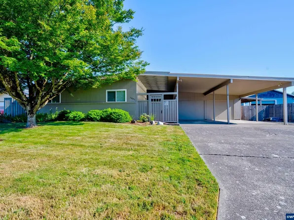 1082 Alberta Ave E, Monmouth, OR 97361