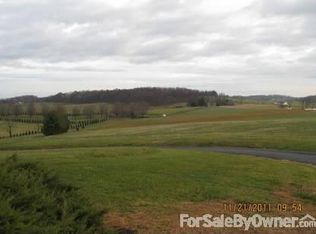 374 Sugar Loaf Rd, Staunton, VA 24401