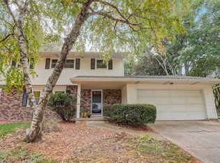 7301 Farmington Way, Madison, WI 53717