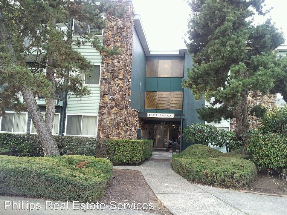 1st image of 11541 Greenwood Ave N APT 202