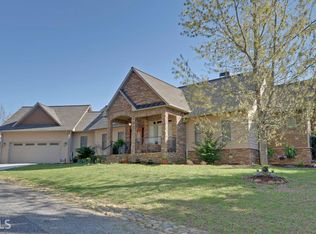1236 Chatuge Manor Dr #25, Young Harris, GA 30582