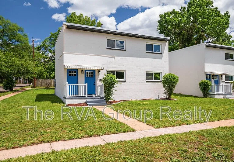 1915 Miller Ave #2 — Photo 2