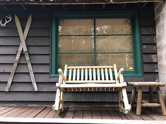3rd image of 55 White Pass Sr12 Cabin 55