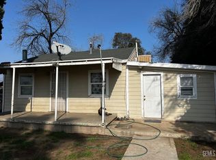 2608 Lake St, Bakersfield, CA 93306