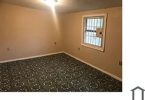 2 bed, $900 — Photo 3