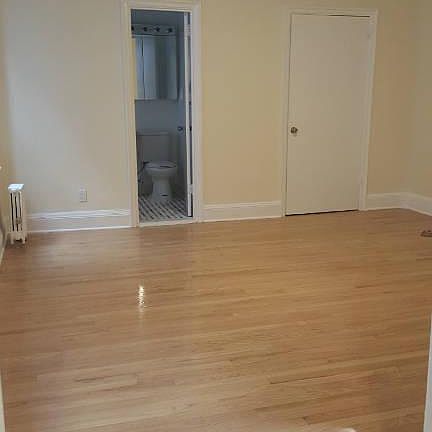 4th image of 4309 47th Ave APT 3A