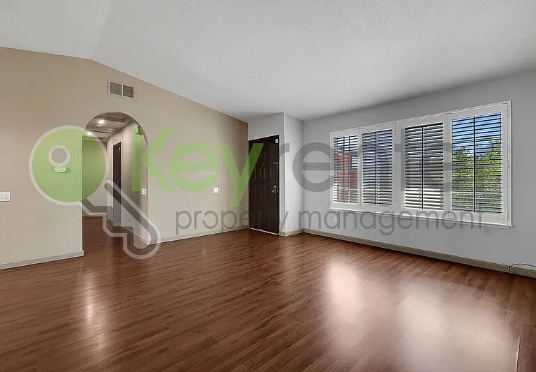 7137 Reyn Oaks Way — Photo 5
