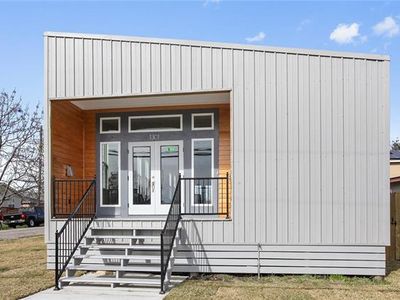 1301 Milton St, New Orleans, LA, 70122