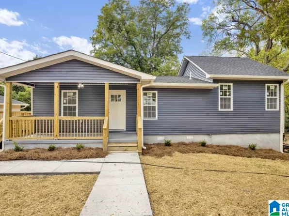 1325 Edwards St, Dolomite, AL 35061