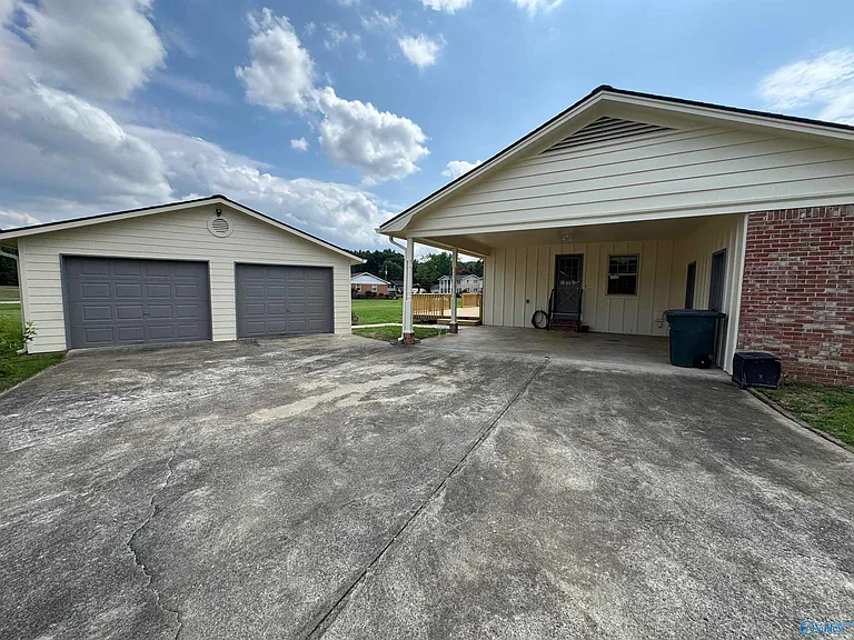 816 Mira Vista Dr SE — Photo 6