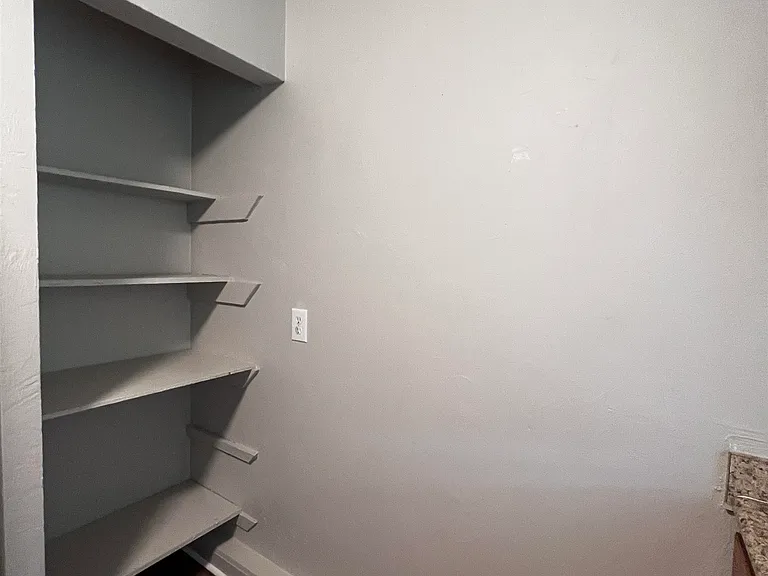 3515 Falcon Dr — Photo 7