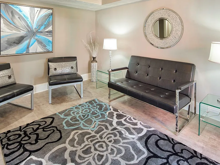 The Sterling Apartment Homes — Photo 8