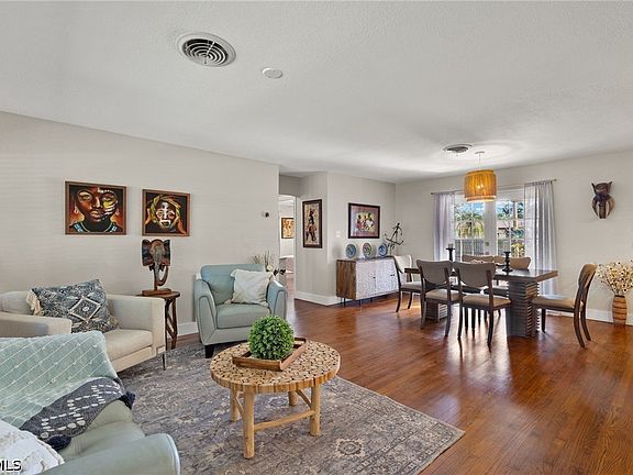 3rd image of 1262 Carlene Ave