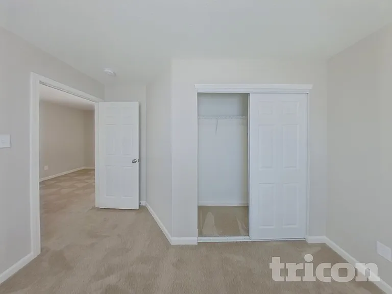758 Sinclair Dr — Photo 13