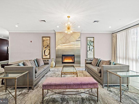 5th image of 2451 Midtown Ave #817