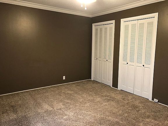 4th image of 2746 S Kitchen Dr