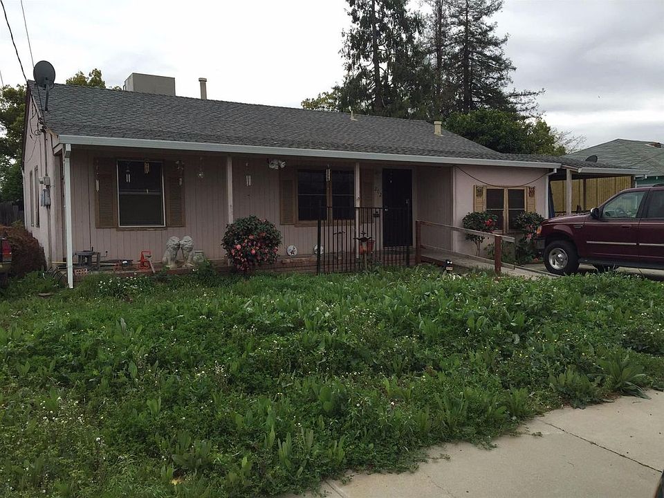 1st image of 202 Johnson Ave