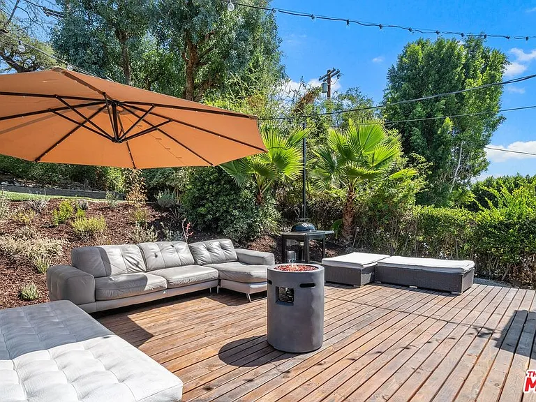 22263 Buena Ventura St — Photo 20