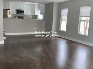 1732 W Nelson St #1730, Chicago, IL 60657