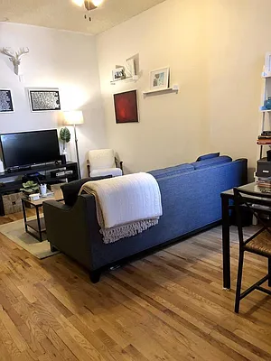 Rented by Bold New York | media 9