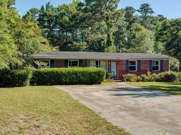 6225 Greenville Sound Road, Wilmington, NC 28409