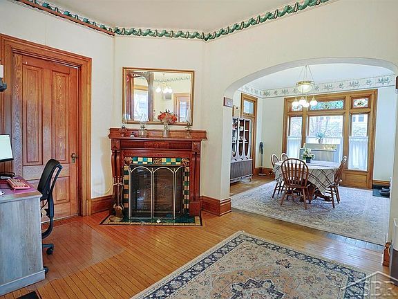 5th image of 1600 5th St