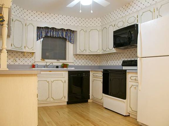 Vintage Kitchen