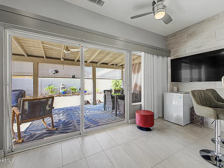 9026 W Escuda Dr — Photo 11