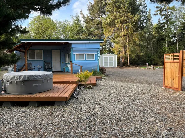 1406 300th Place, Ocean Park, WA 98640