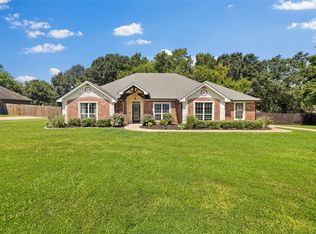 209 Morningstar Dr, Longview, TX 75605