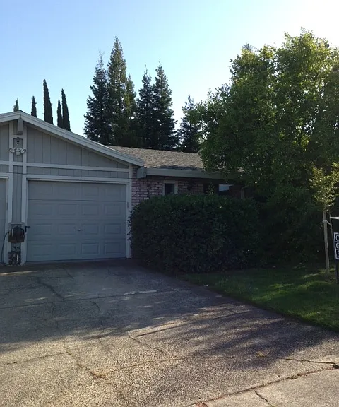 8156 Sunrise East Way — Photo 1