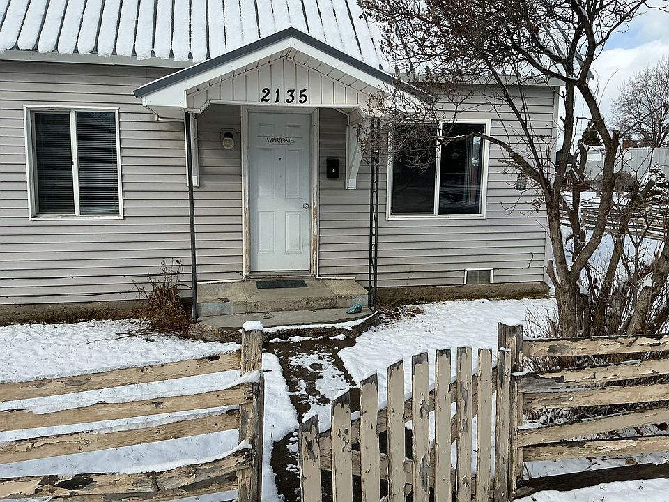 1st image of 2135 East St