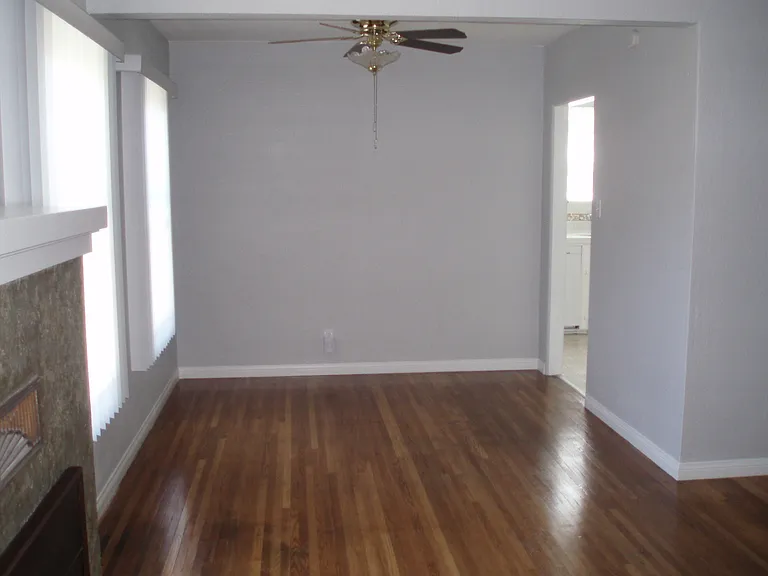 426 E F St — Photo 1