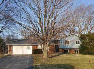 8758 Rainier Ct, Byron, IL 61010