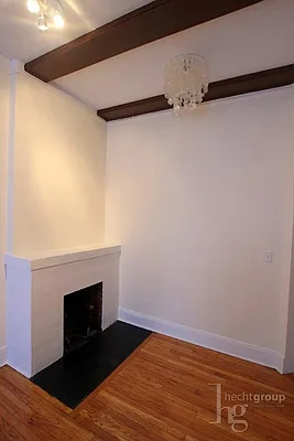 Rented by Hecht Group | media 25