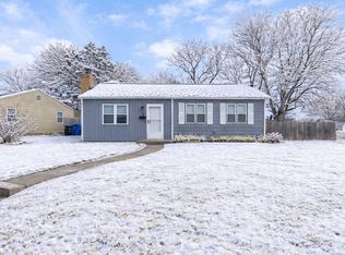 1144 39th St, Moline, IL 61265