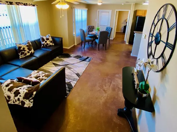 4905 Private Road 1305 APT B, Lubbock, TX 79407