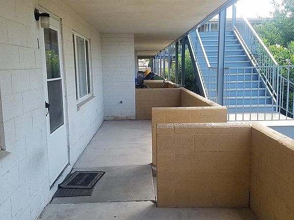 4th image of 1201 Catalina Ln APT 1