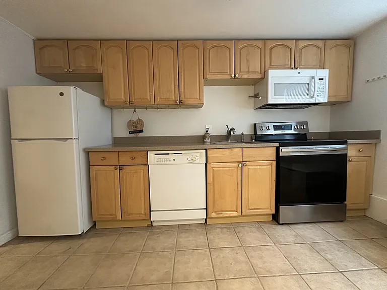 64 Bryon Rd #1 — Photo 8