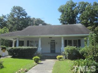 315 W Burnette Ave, Enfield, NC 27823