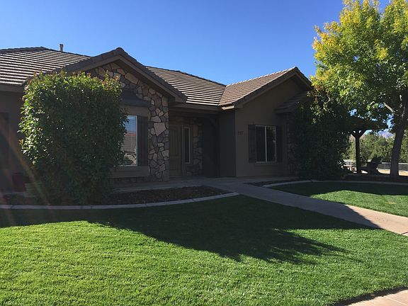5th image of 887 N Black Rock Dr